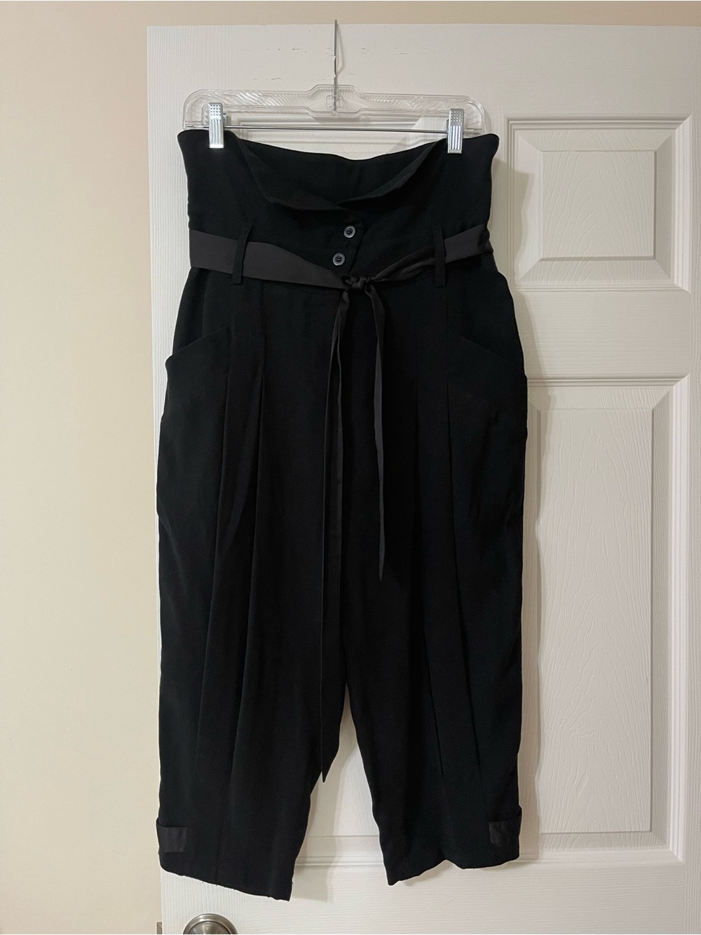 Promod high tie waist black cropped pants